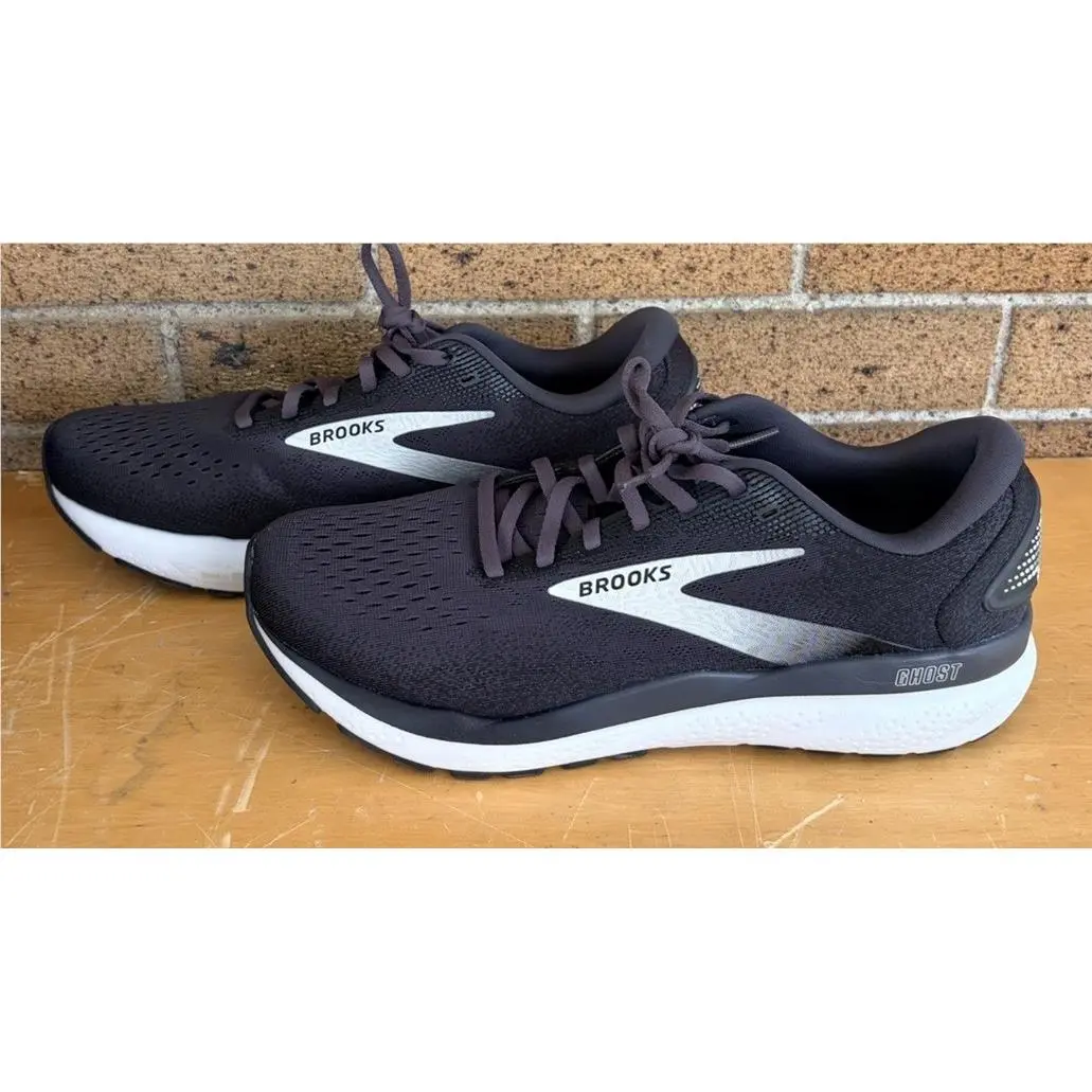 Brooks shoes - Brooks Ghost 16 - Ghost - 120407-090 - Black/Grey/White 5