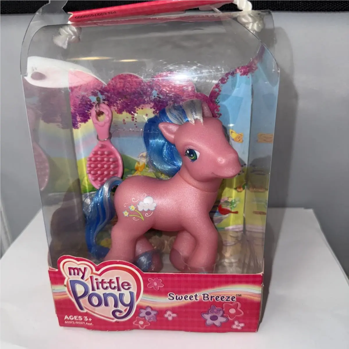 Hasbro MY Little Pony 2004 Sweet Breeze Pony