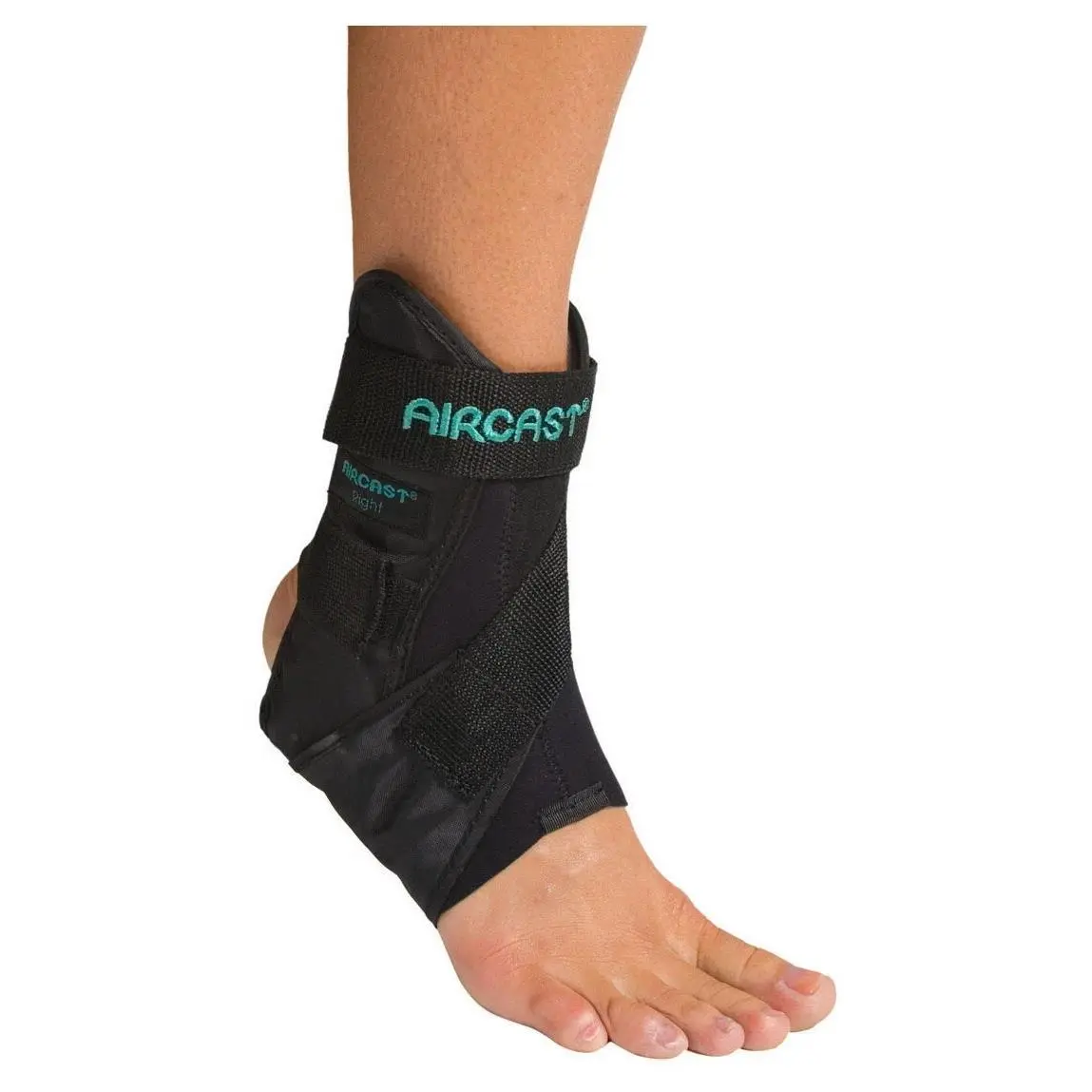 Aircast Airsport Ankle Brace Medium - Right