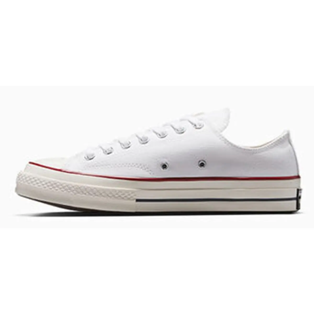 Converse shoes - White 2