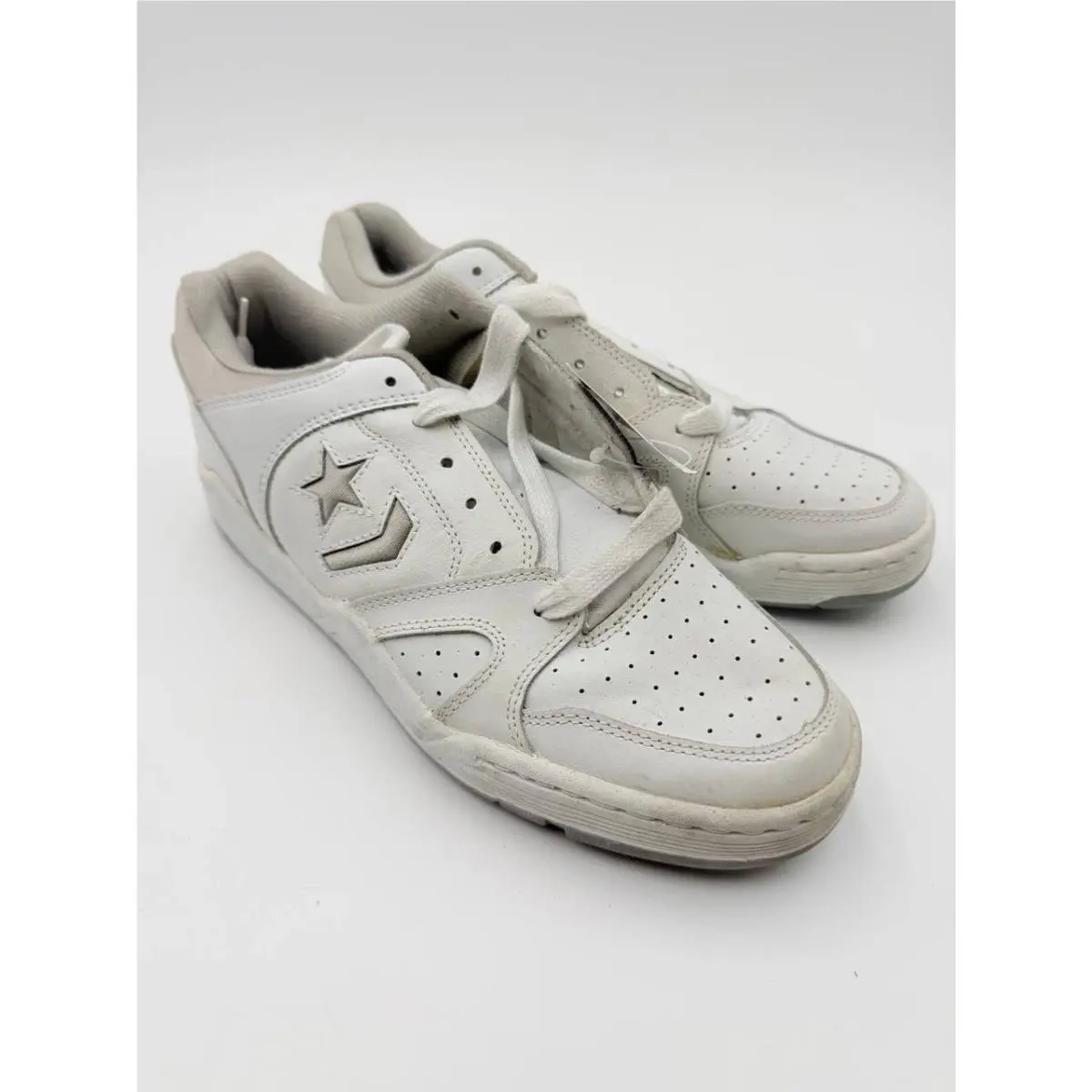 Converse shoes 0