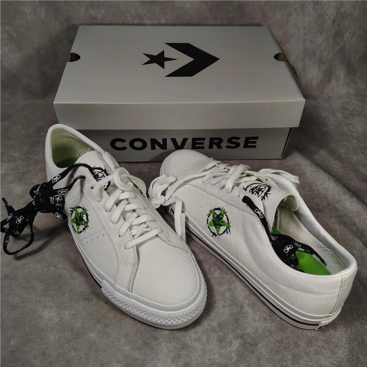 Converse One Star Pro Low White and Green Size 10.5