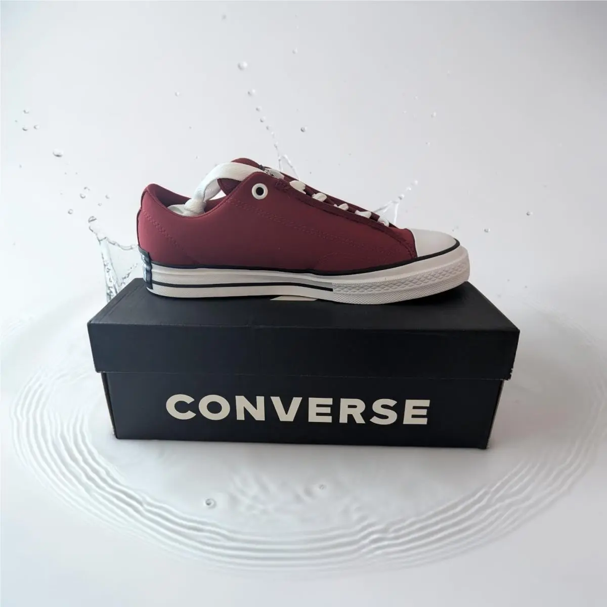 Converse All Star Mens Size 9.5 Burgundy Low Top Canvas Sneakers Casual Shoes