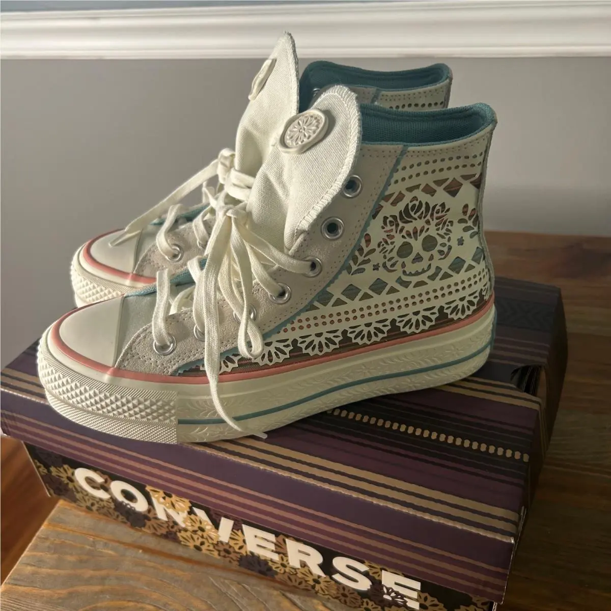 Converse Day if The Dead Lift Hi High Top Sneakers Skull Womans 5.5