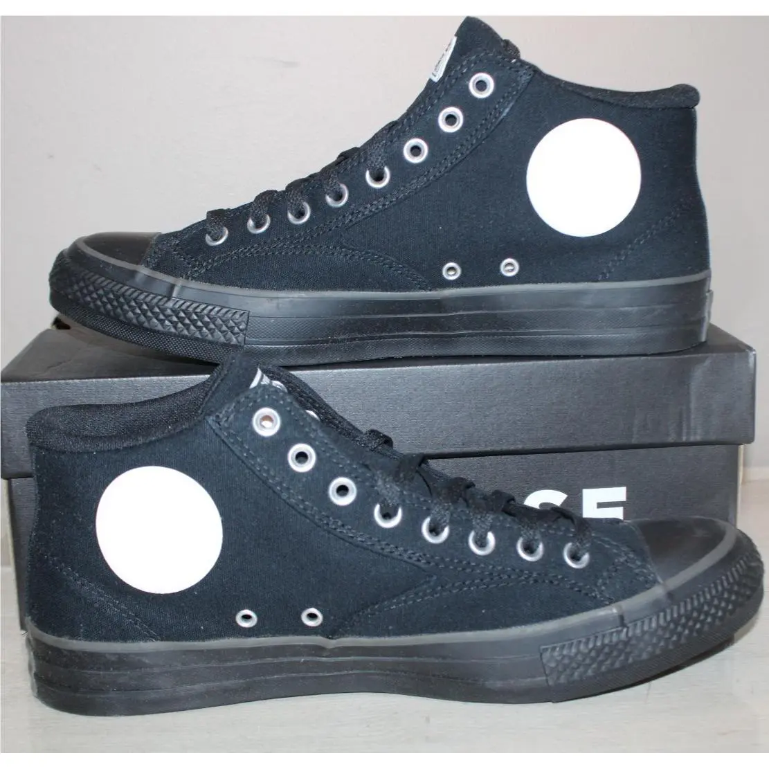 Converse Men`s Ctas Malden Street Mid Black/vintage White Size 12