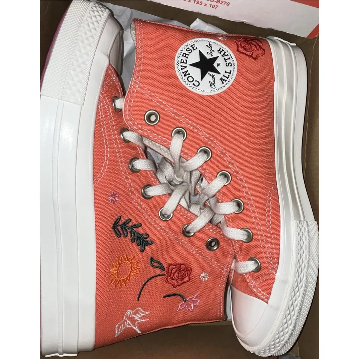 Converse Chuck 70 Hi Sz 7 Woman Watermelon Slushy Embroidered Floral Canvas