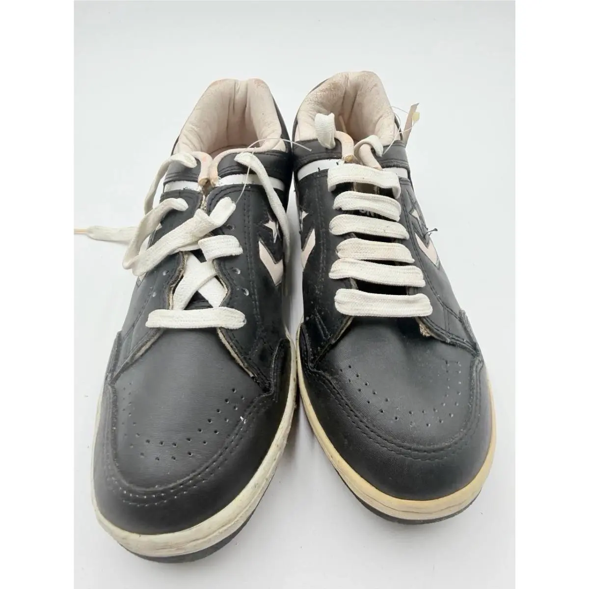 Converse shoes 0