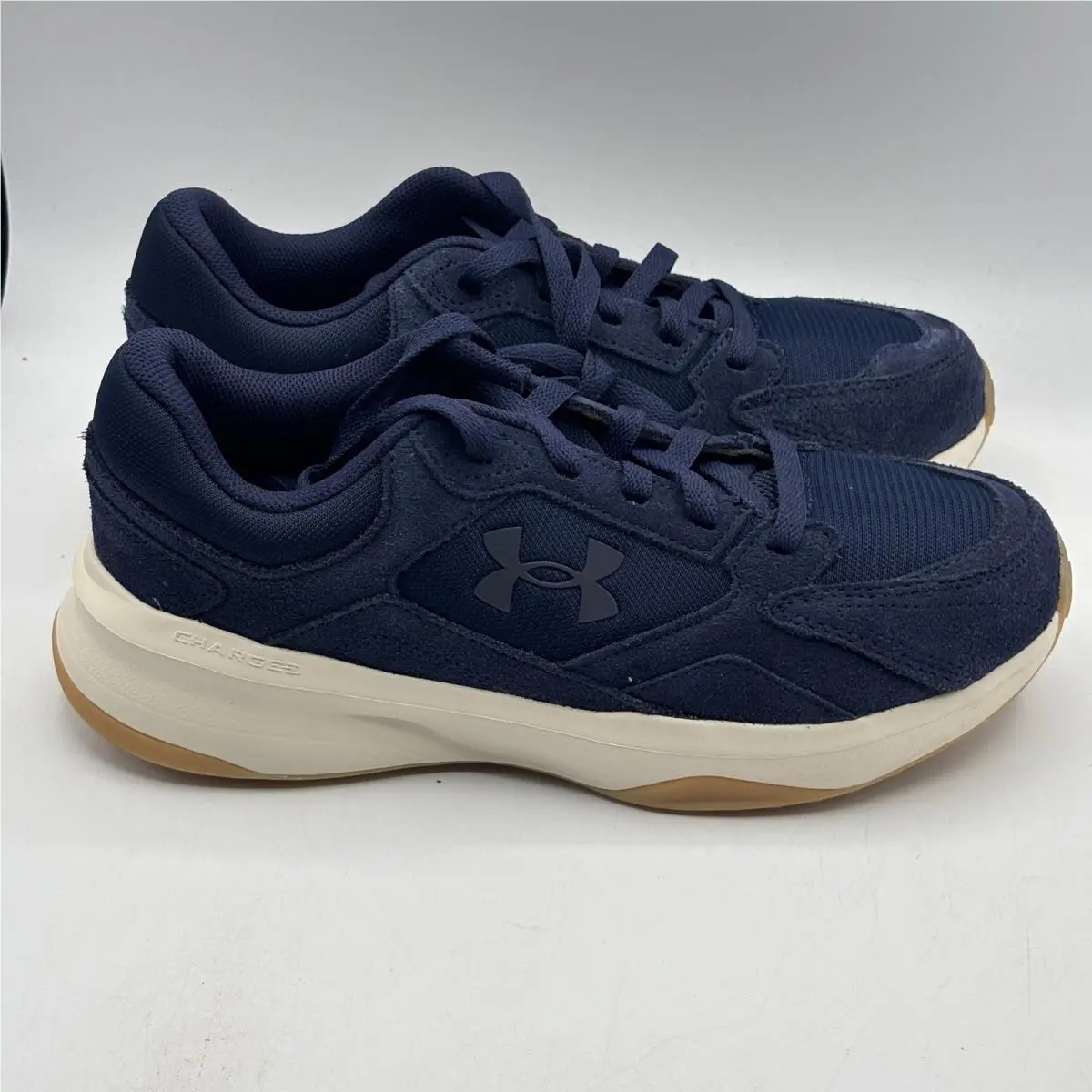 Under Armour UA Edge Suede Mens 8 Navy Blue Gum Sole Training Shoes 3027731-411