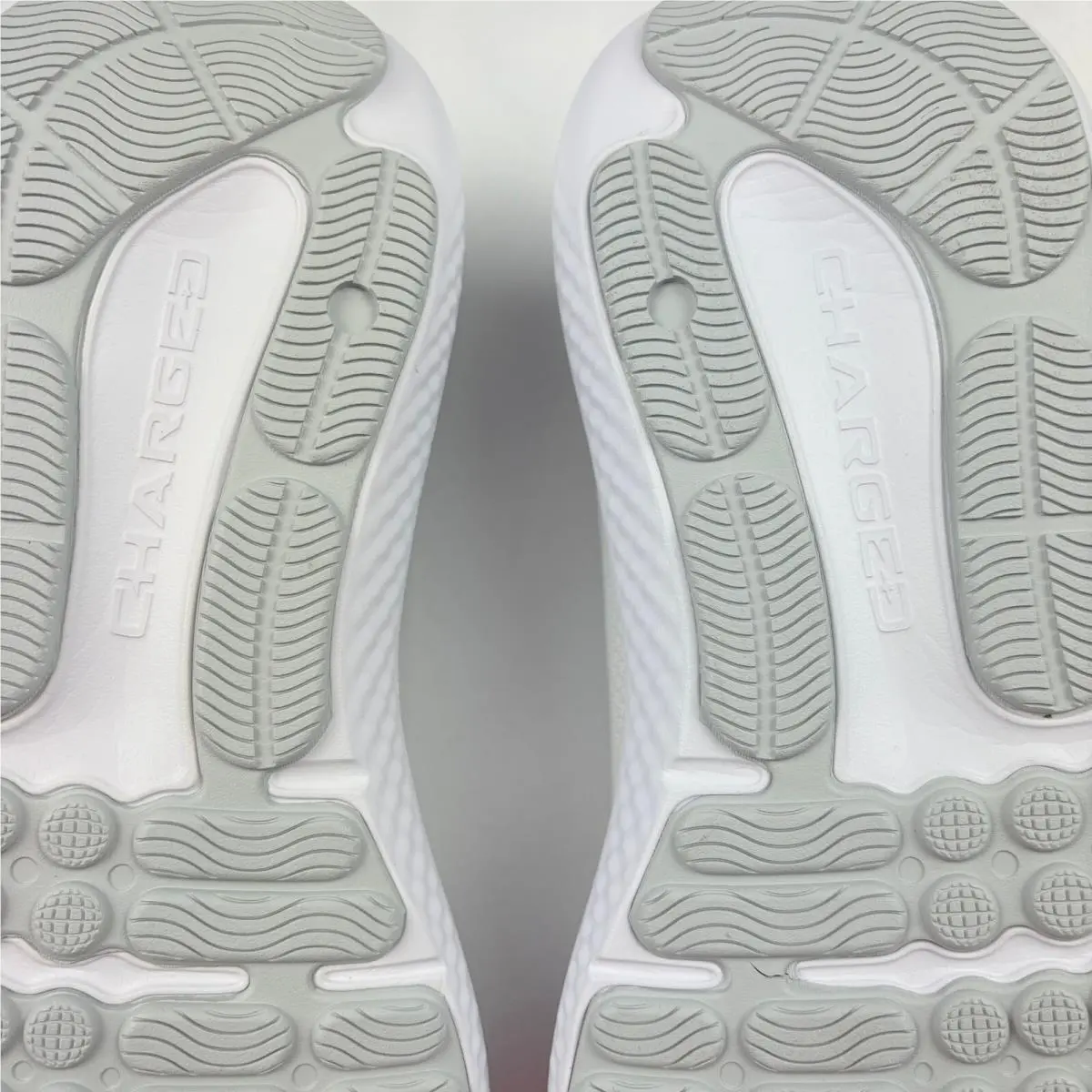 Under Armour shoes - Charged Surge 4 - Charged Surge - White 8
