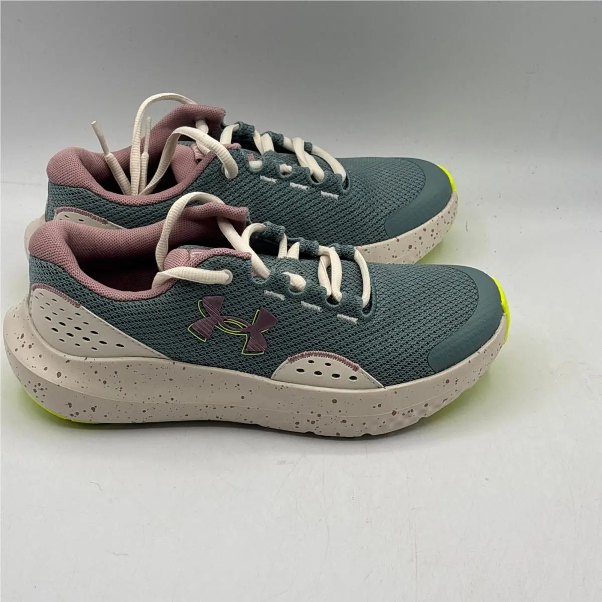 Under Armour Surge 4 Running Shoes Girls 4Y Green Brown Speckled 3027108-323