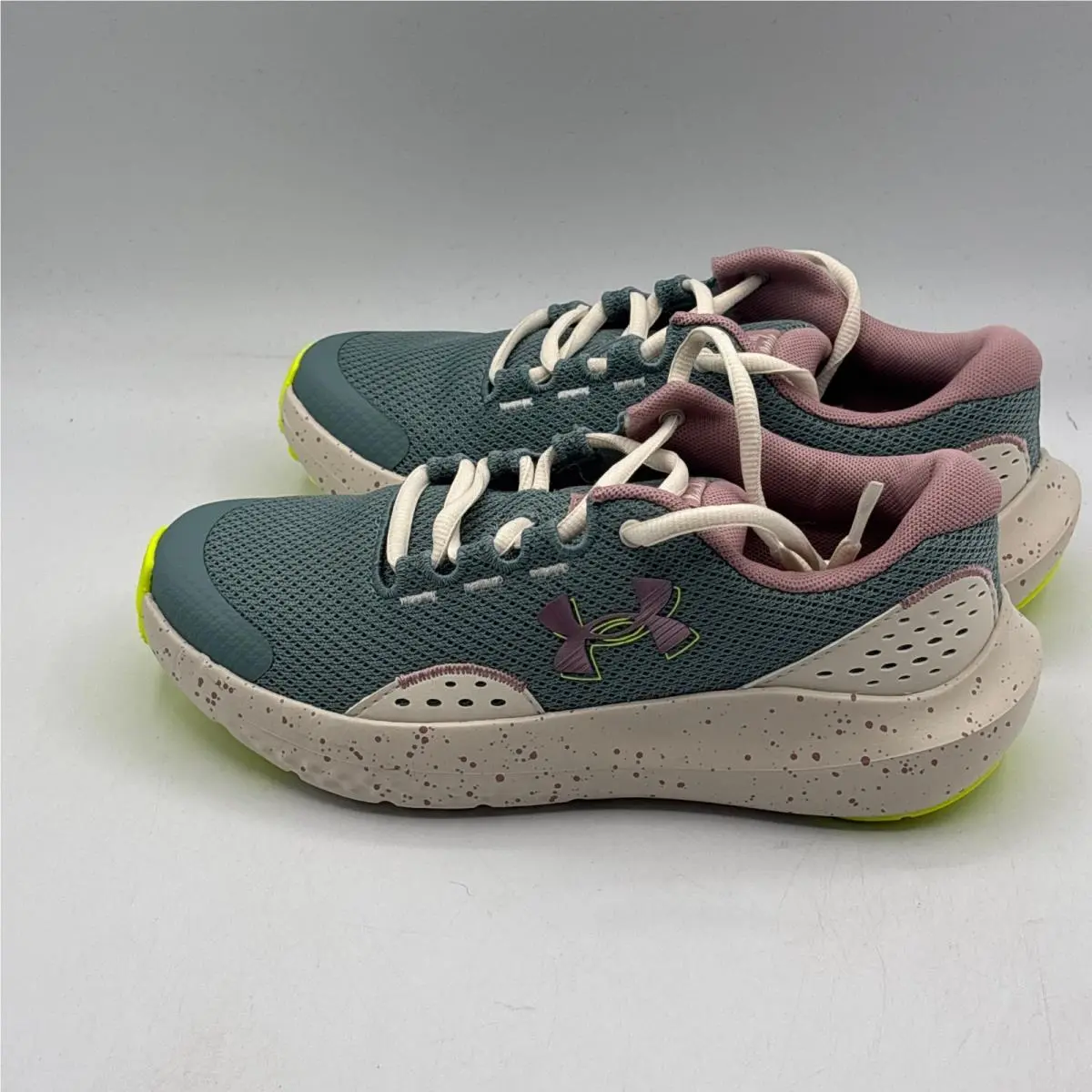 Under Armour shoes - UA GGS Surge 4 - GGS Surge - Green 2