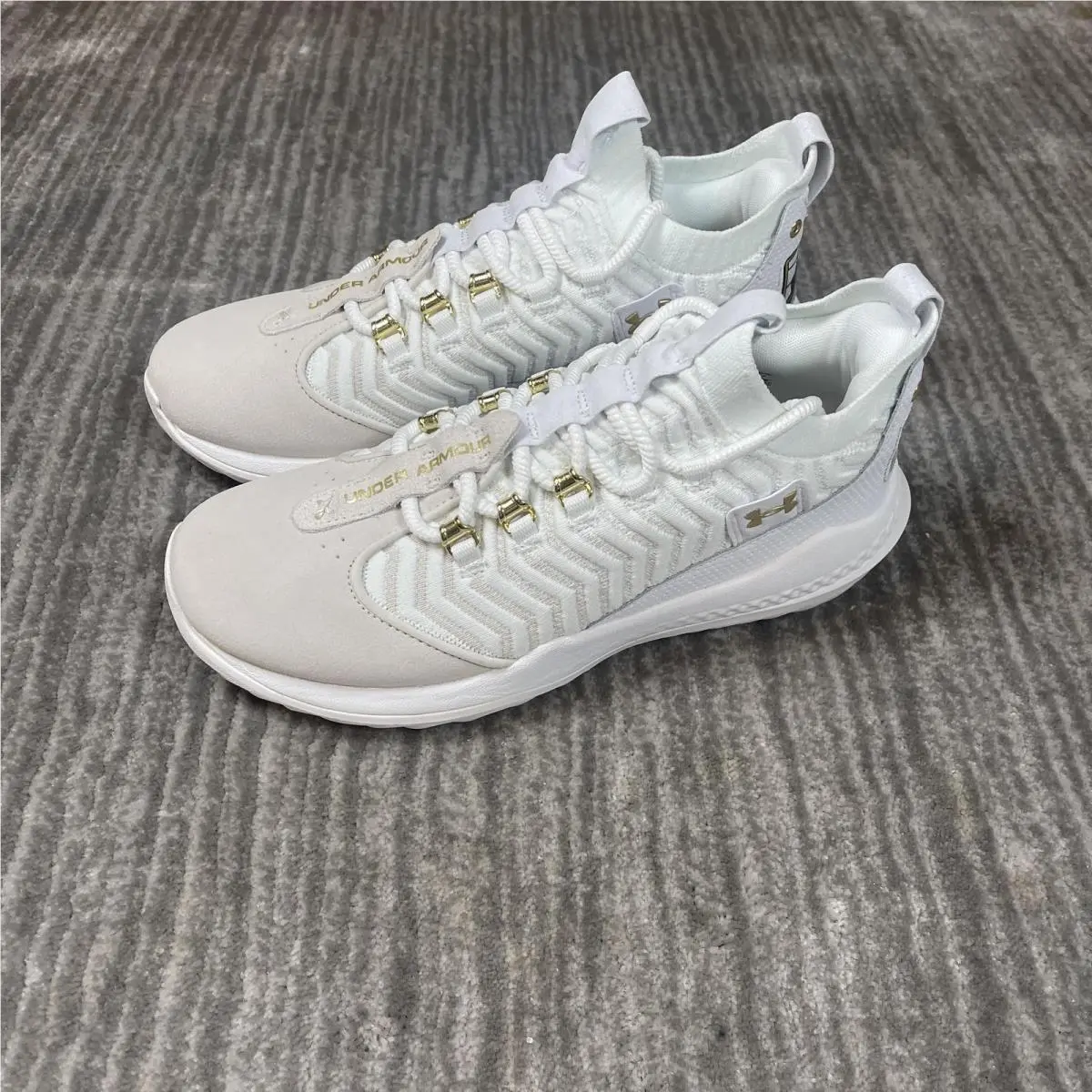 Under Armour shoes - Under Armour Harper 9 Turf - White 1