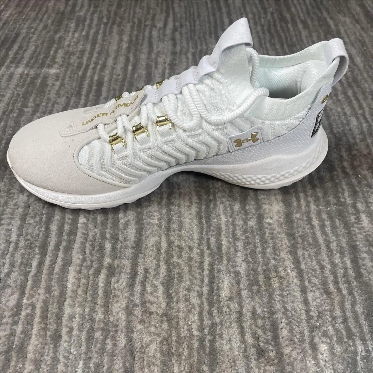 Under Armour shoes - Under Armour Harper 9 Turf - White 3