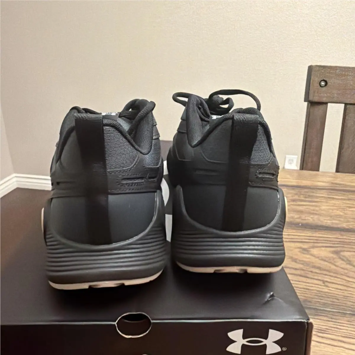 Under Armour shoes - Under Armour Charged Commit TR 5 - Black, Manufacturer: Anthracite / Black - 016 2