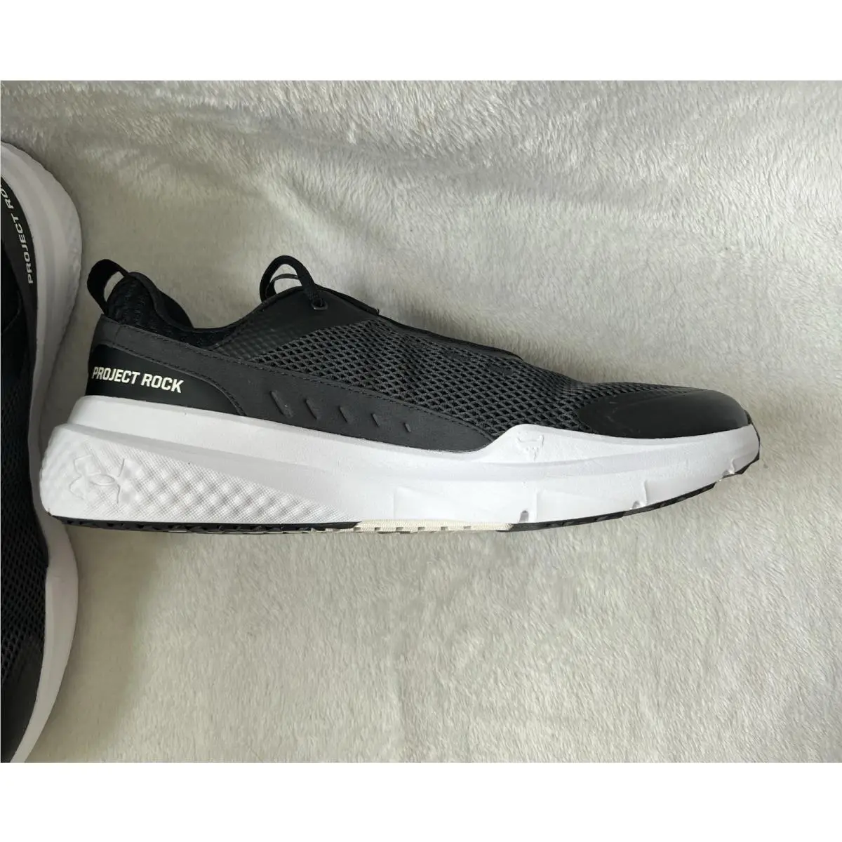 Under Armour shoes - Black 4
