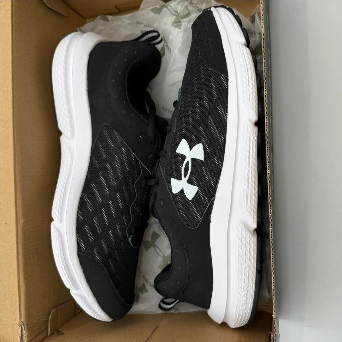 Under Armour shoes - Under Armour Charged Assert 10 - Black 5