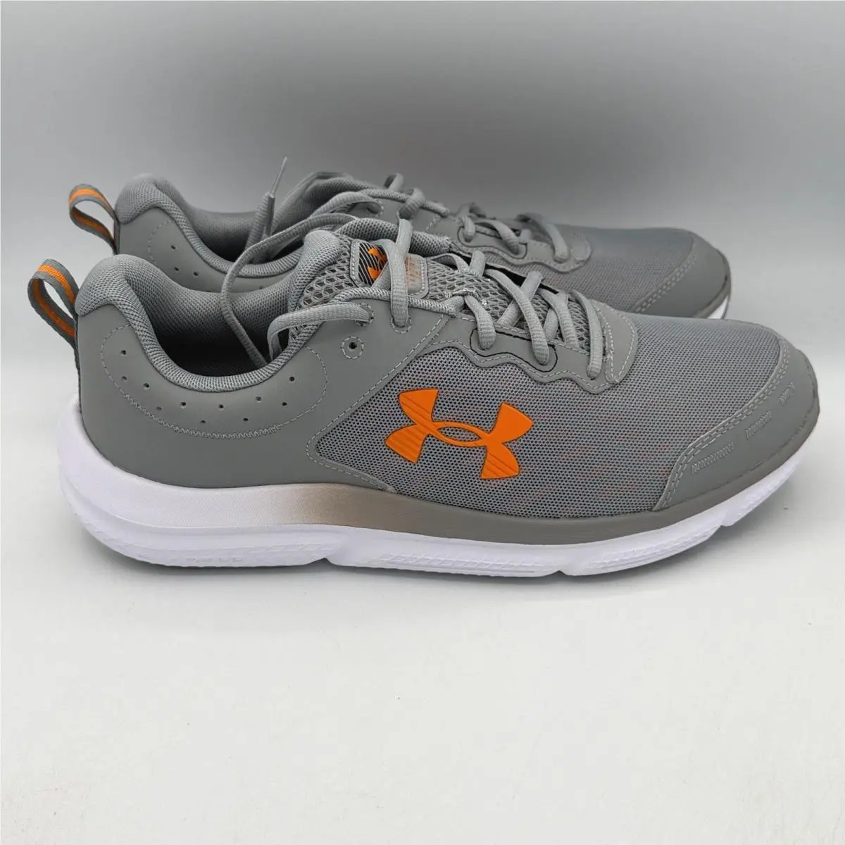 Under Armour Charged Assert 10 Shoes Mens 11 Gray Orange Running 3026175-105