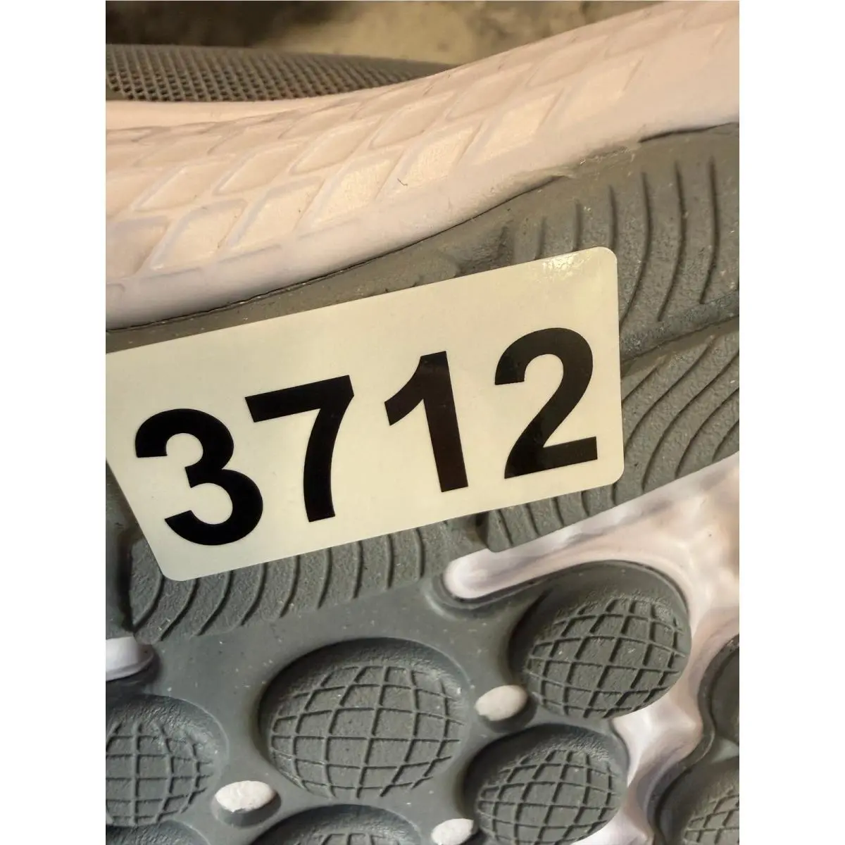 Under Armour shoes - Under Armour Charged Assert 10 - Gray 6