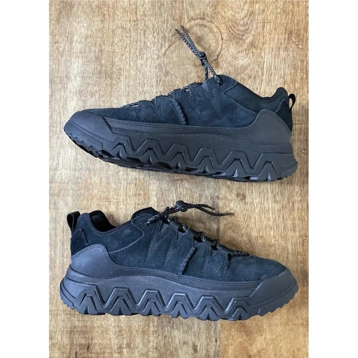 UGG shoes - UGG CA805 V2 Heritage - Heritage - Black 1