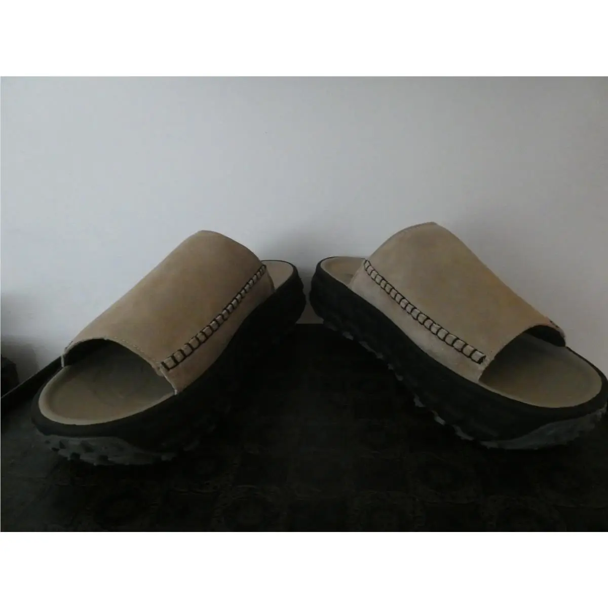 UGG shoes - Venture Daze - Venture Daze - Beige (UPC: 197634010304) 15