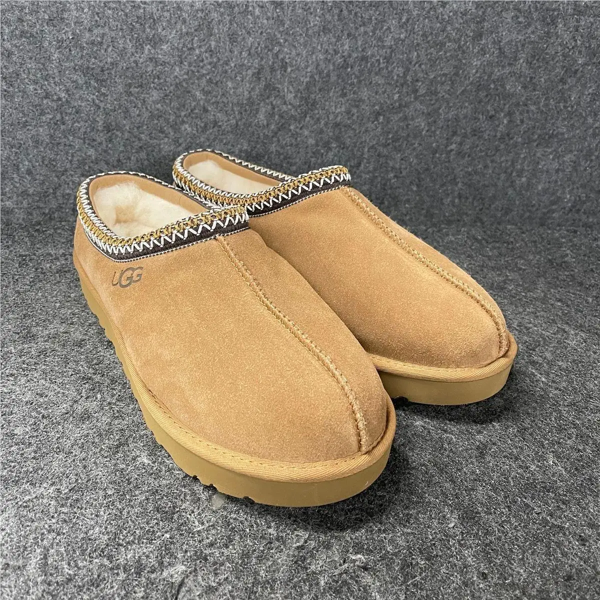 Ugg Tasman II Slipper Men`s Size US 12 Chestnut