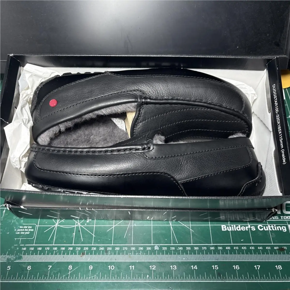 Ugg Ascot Darth Vader Slippers Limited Edition Black Usa 9 Rare Collab