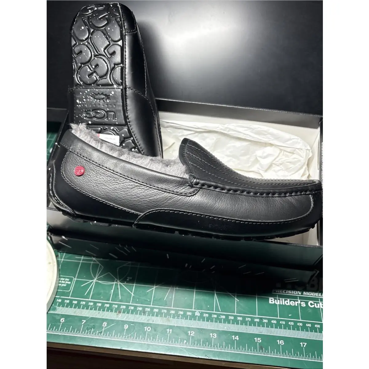 UGG shoes - Ascot Darth Vader Slipper - Ascot Darth Vader Slipper - Black (Darth Vader theme) 7