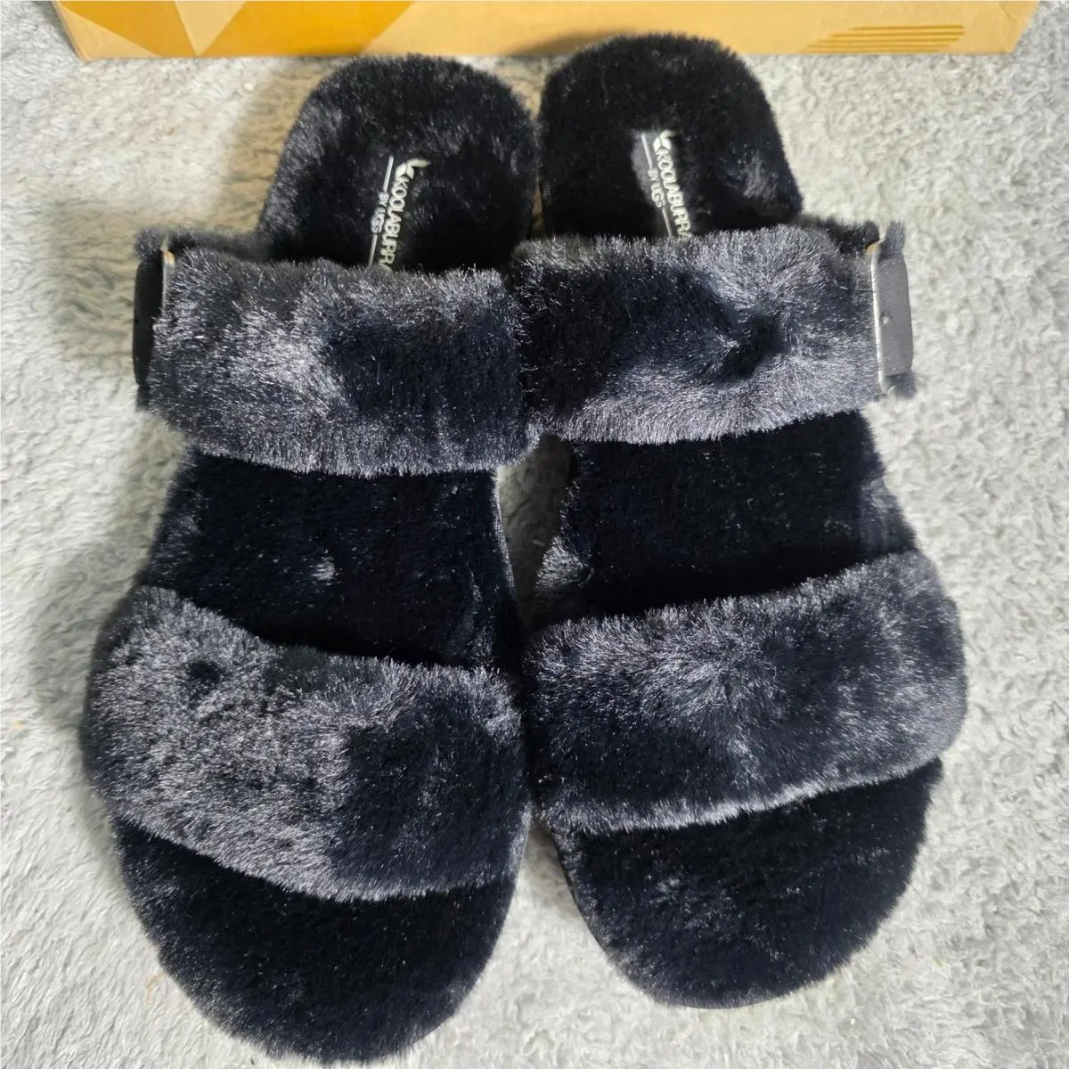 Koolaburra Ugg Women`s Furr-ah Black Fur Slide Sandals Slippers Size 11