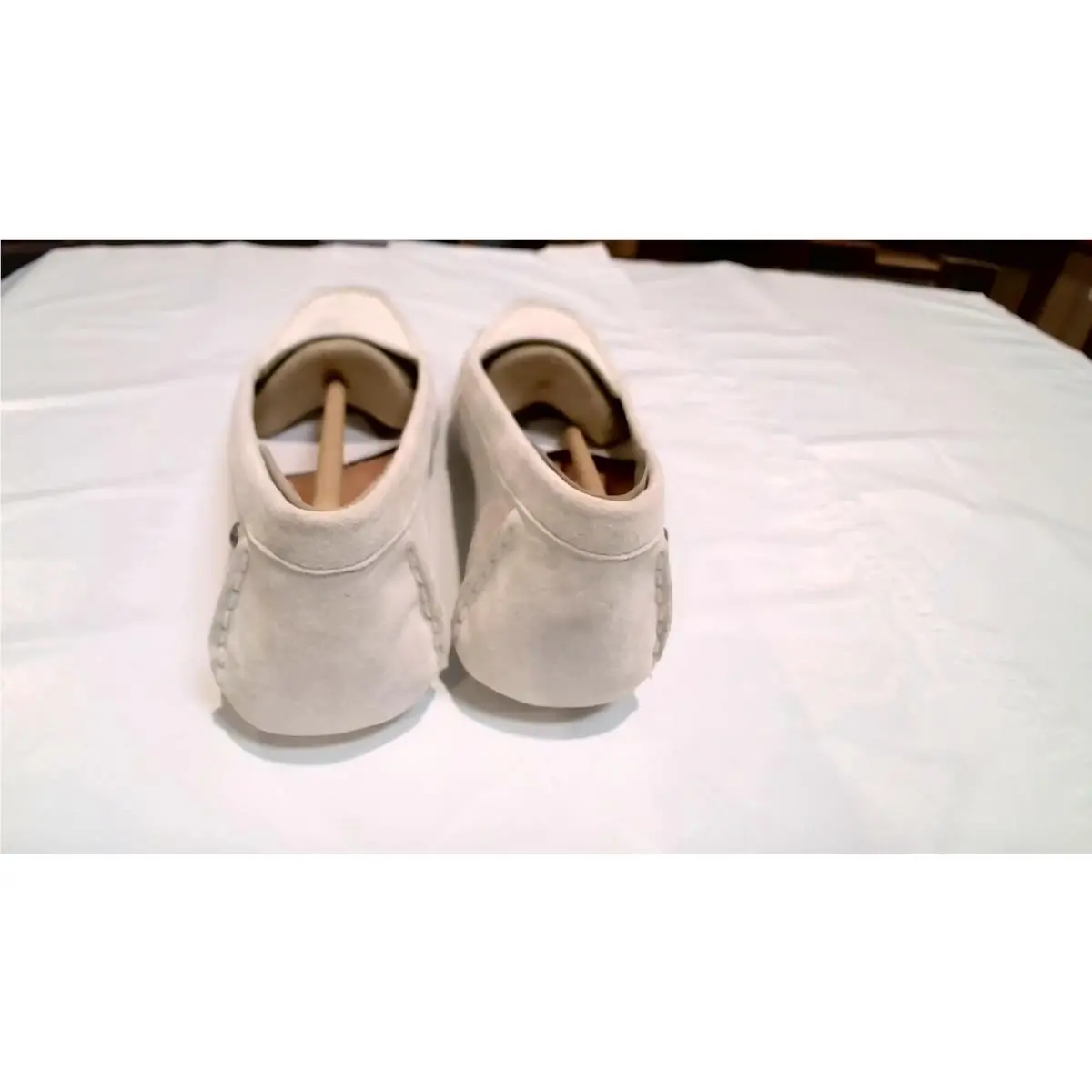 UGG shoes - cream (UPC: 190108423365) 2