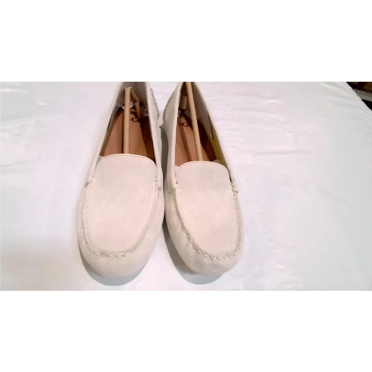 UGG shoes - cream (UPC: 190108423365) 4