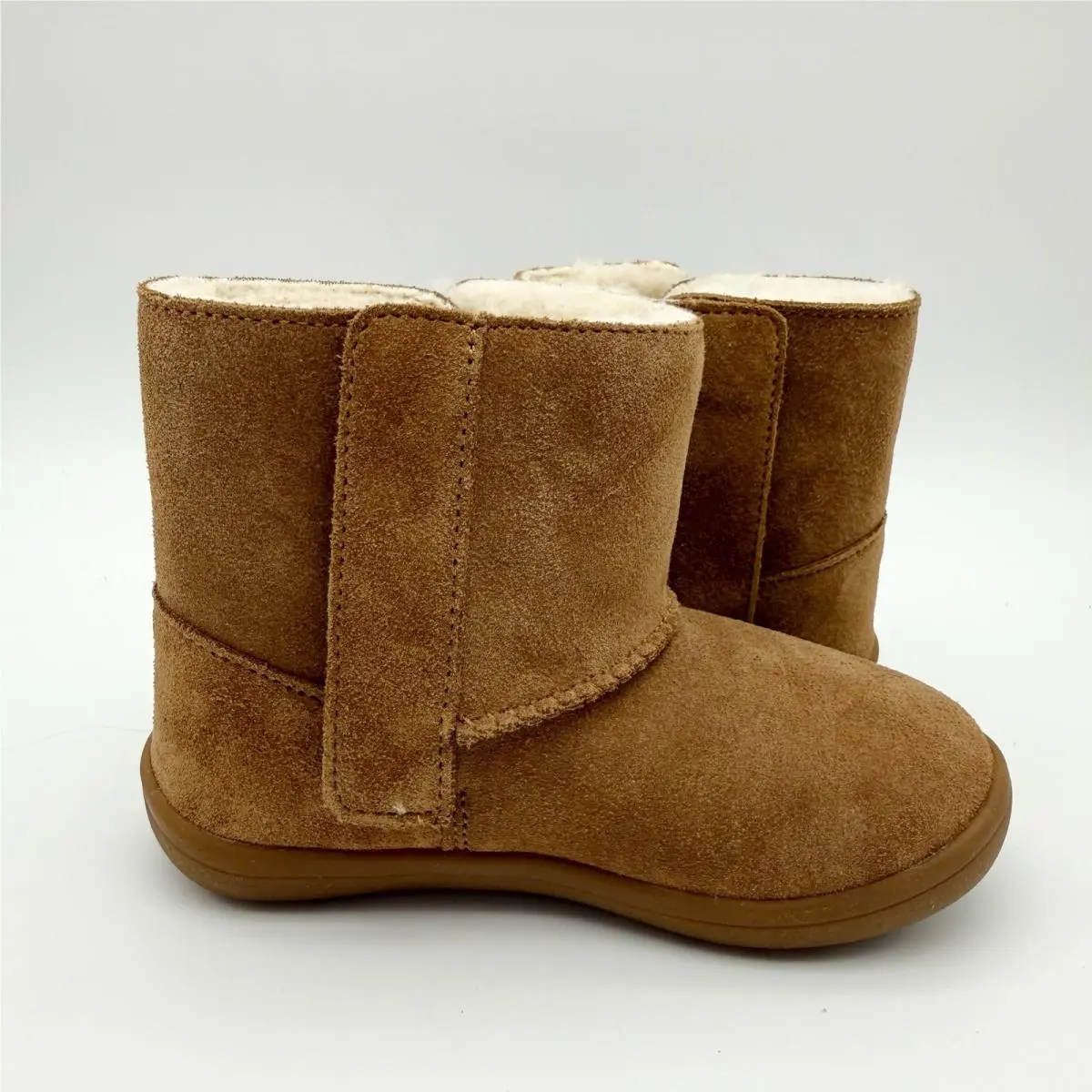 UGG shoes - Brown (UPC: 197634295503) 2
