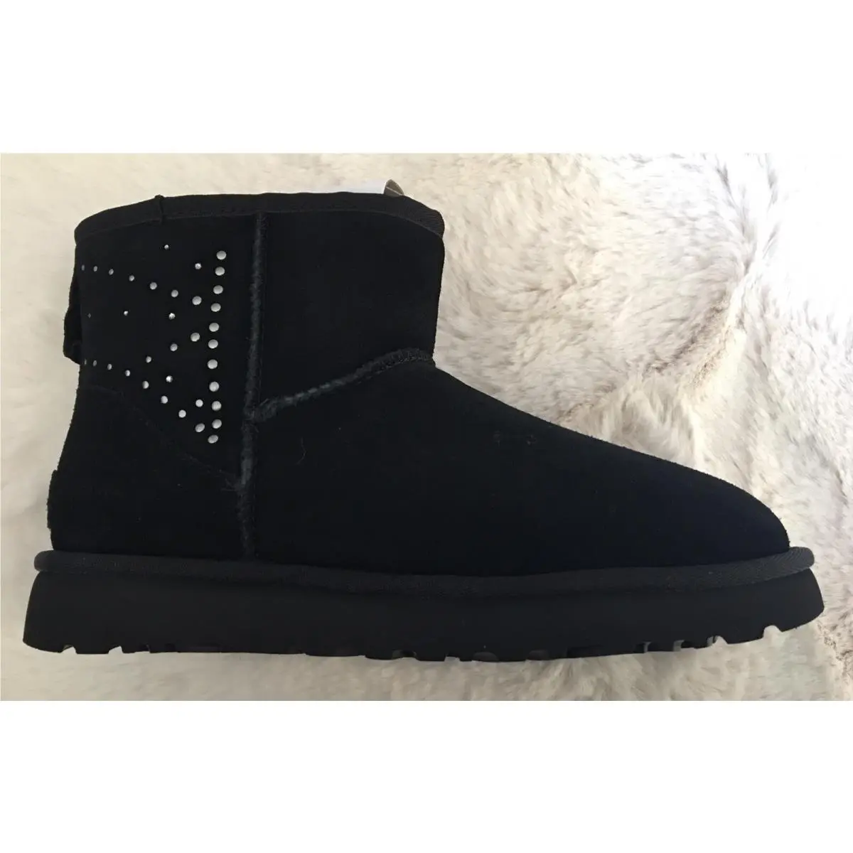 UGG shoes - UGG Classic Mini II - Classic Mini - Black 2