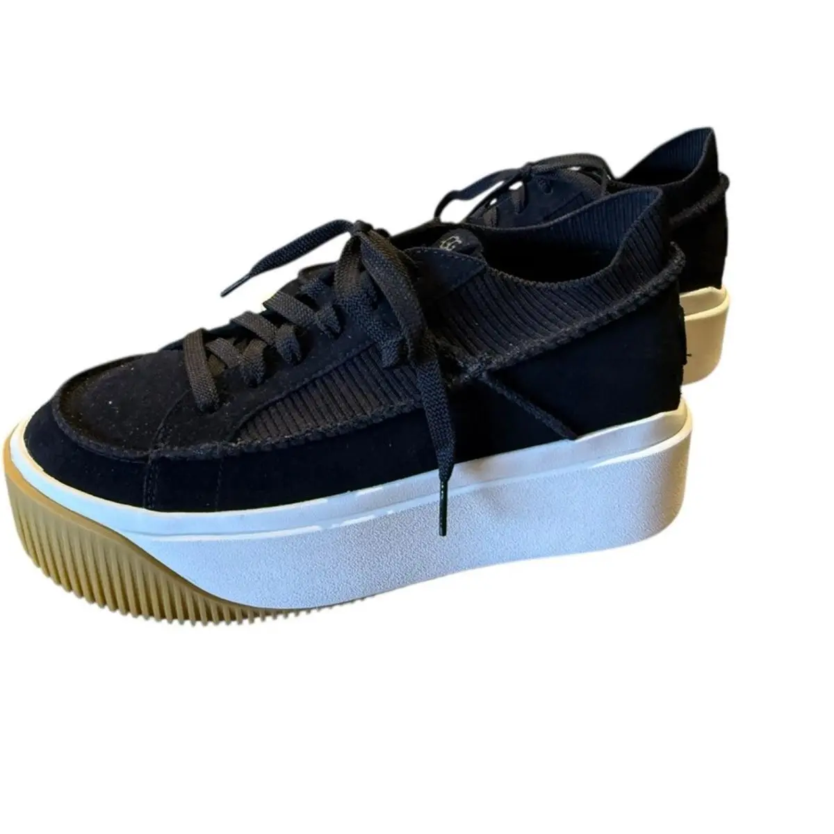 Ugg Black and White Platform EZ Duzzit Lace Up Sneakers Womens Size 10
