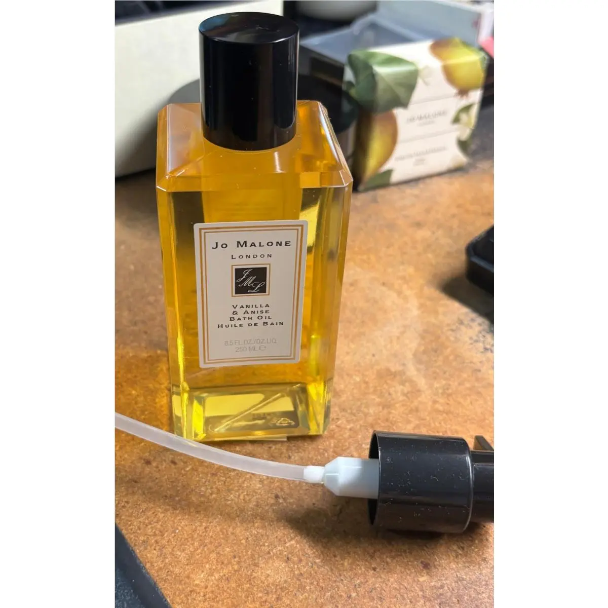 JO Malone Vanilla Anise Bath Oil Liquid Pump 8.5oz 250mL Rare