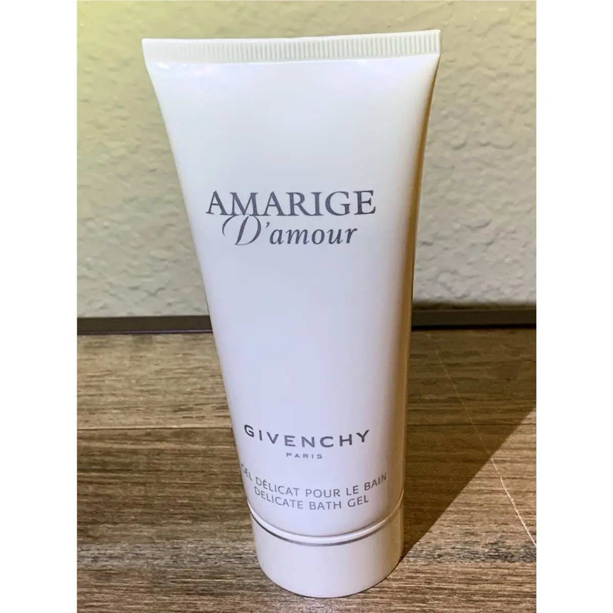 Amarige D`amour  Delicate Bath Gel 3.3oz Body Wash Rare by Givenchy