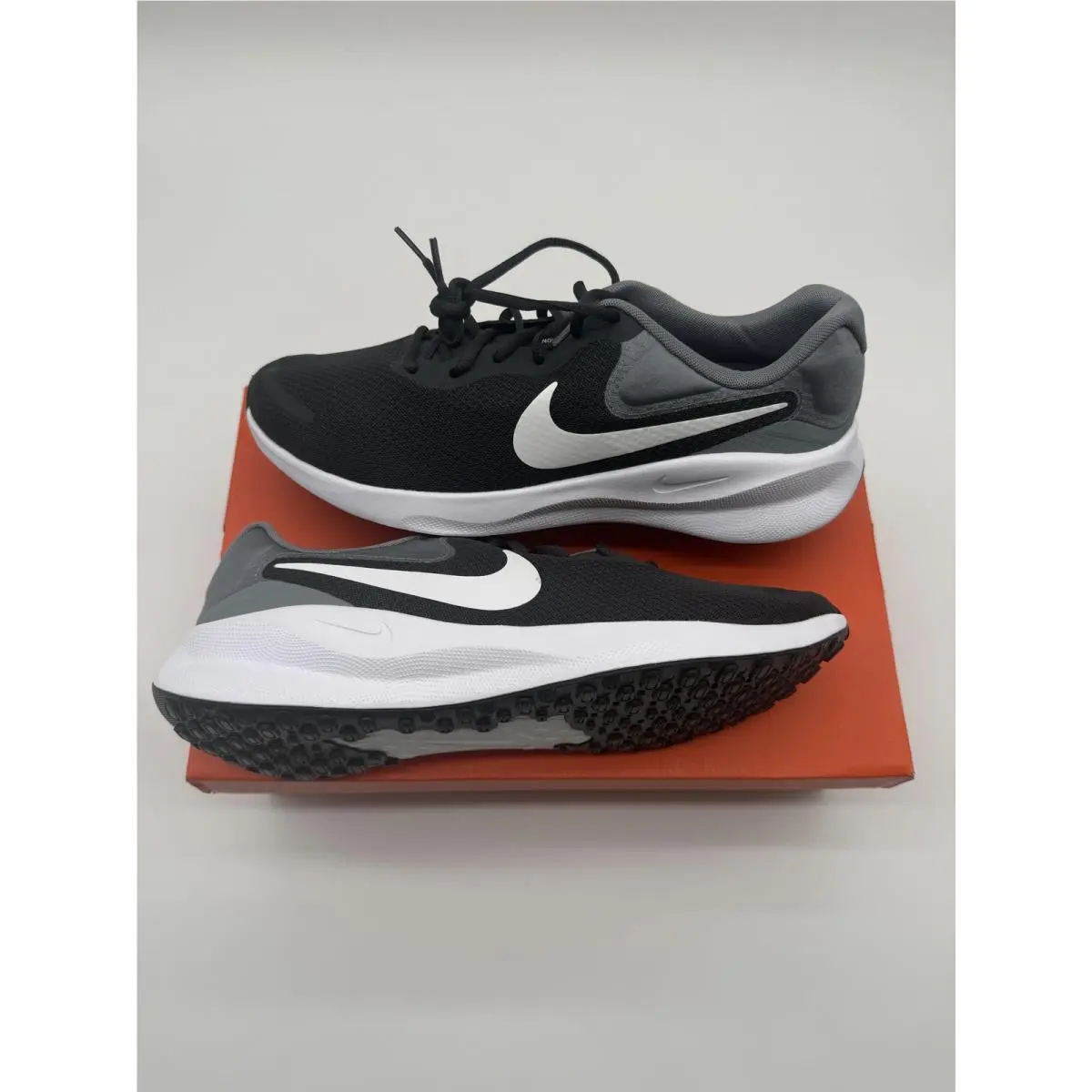 Nike shoes - Nike Revolution 7 - Revolution - FB2207-007 - Black (UPC: 0197599113379) 1