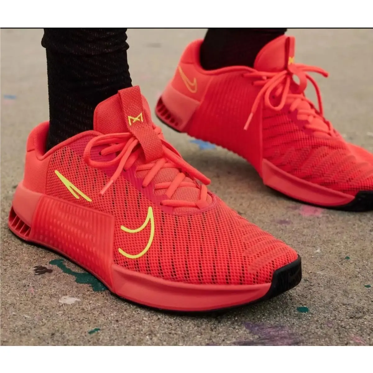 Nike shoes - DZ2617 601 - Red 0