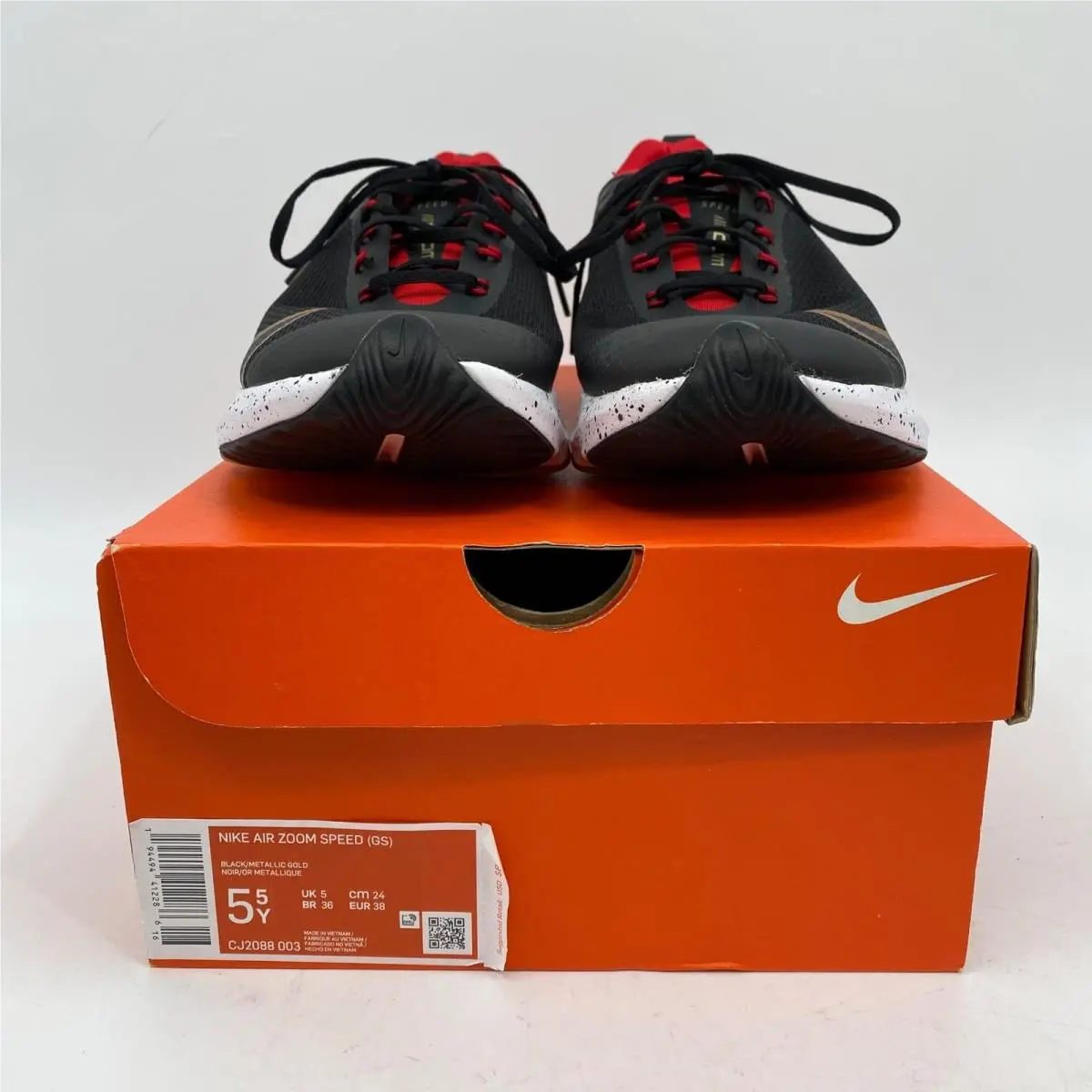 Nike shoes - Black 3