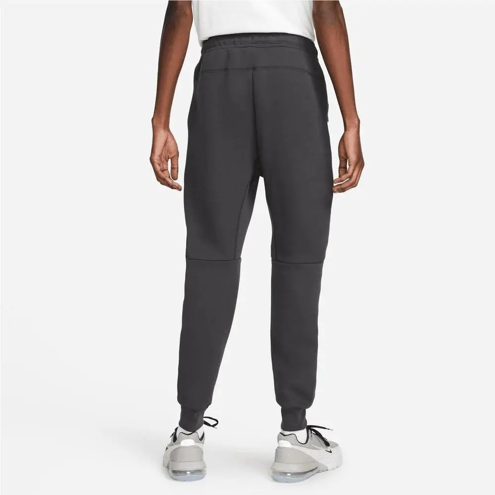 Nike clothing - Grey (UPC: 196607414996) 1