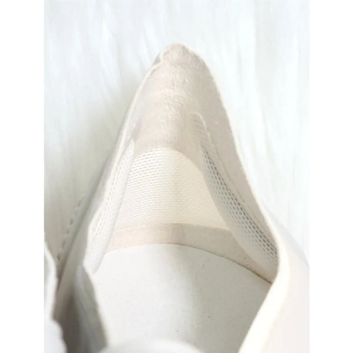 Nike shoes - White 4