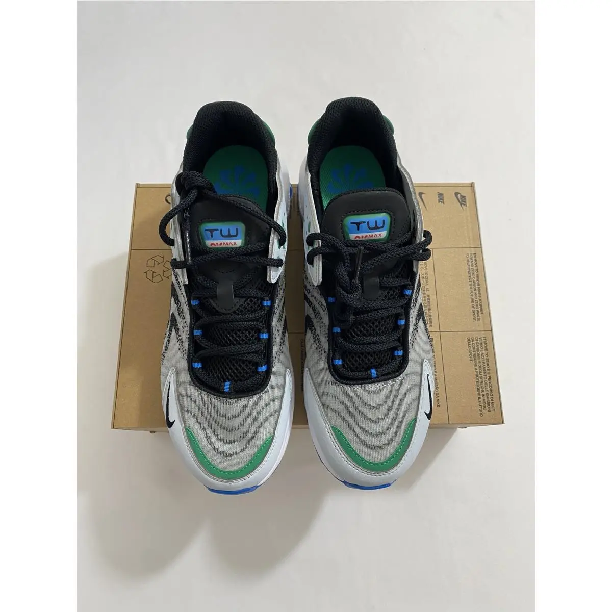 Nike shoes - Nike Air Max TW - Air Max - White (UPC: 0196604994767) 0