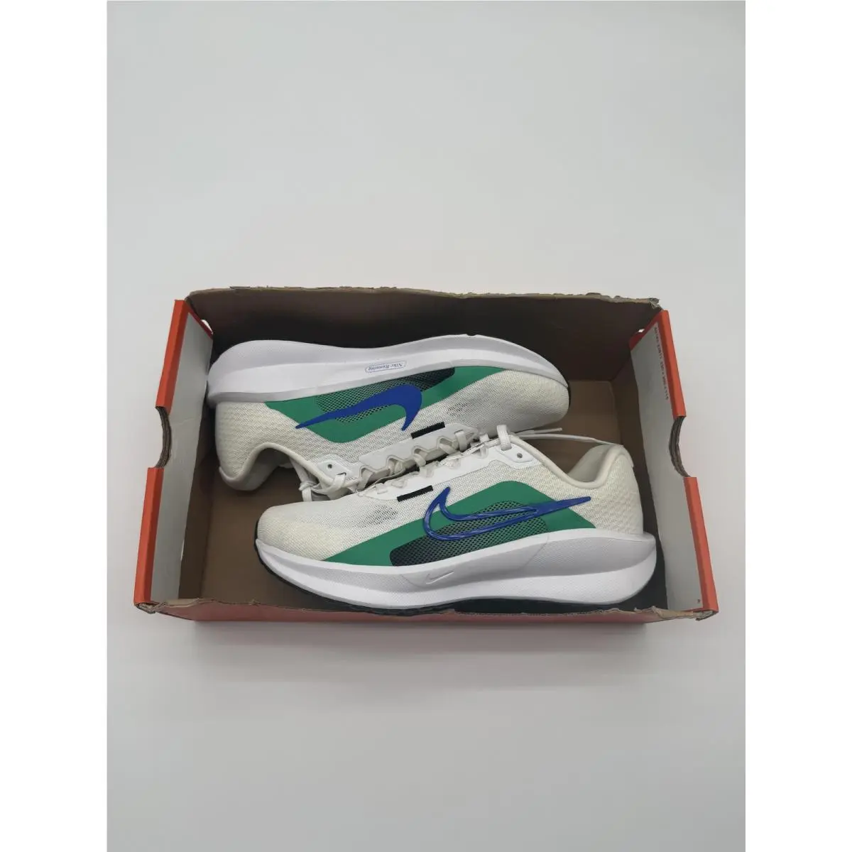Nike Downshifter 13 Wide Shoes Women`s Size 8 White Green Running FZ3088 102