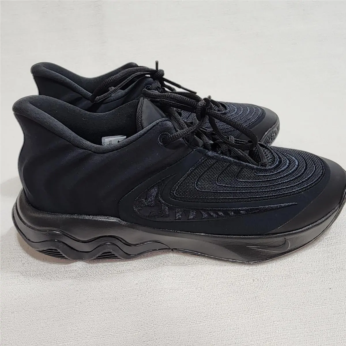 Nike shoes - Black 1