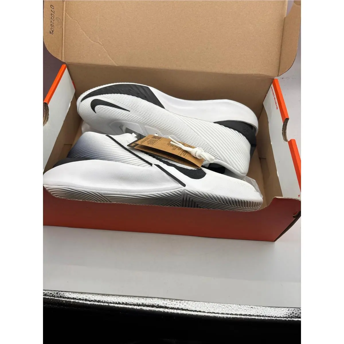 Nike shoes - Nike G.T. Jump Academy - Jump Academy - White 4