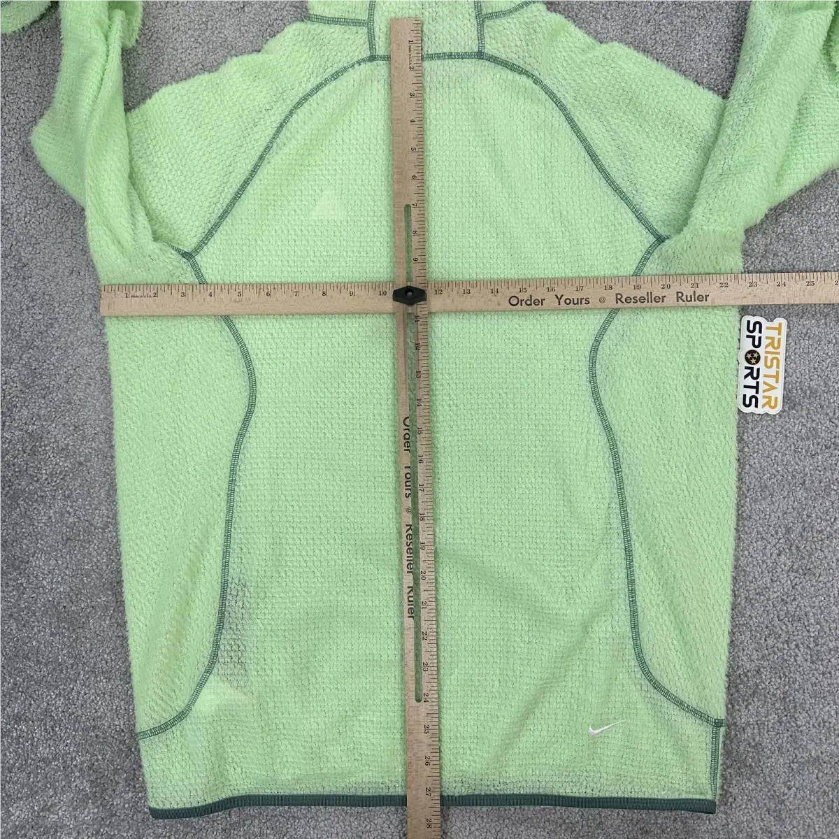 Nike clothing - Green (UPC: 196977903960) 13