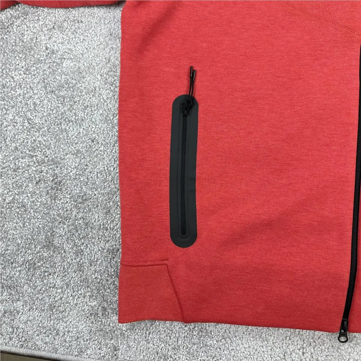Nike clothing - Red (UPC: 196607413630) 2
