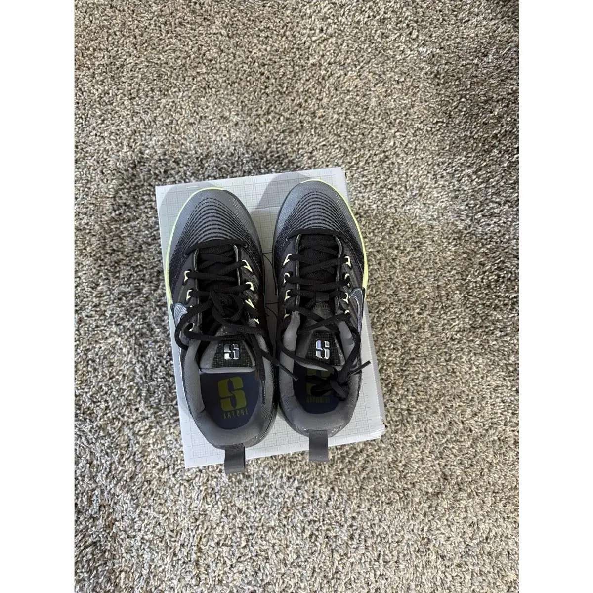 Nike shoes - Gray 0