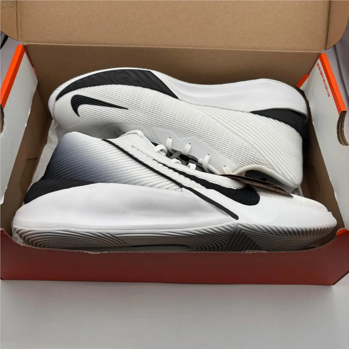 Nike shoes - Nike G.T. Jump Academy - Jump Academy - White 4