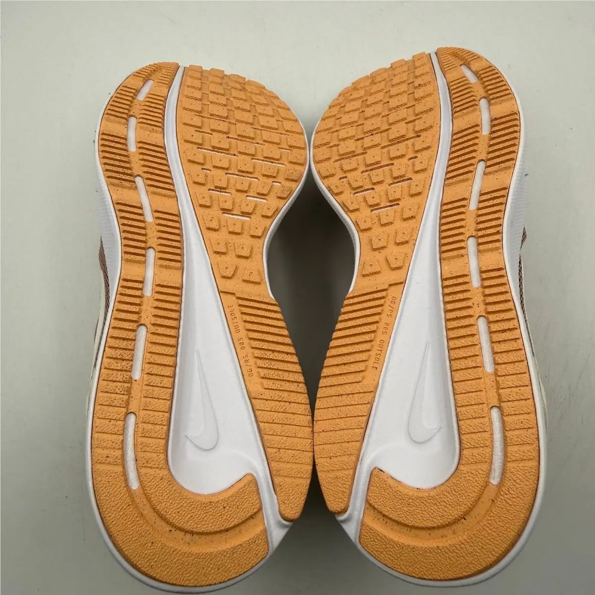 Nike shoes - Nike Run Swift 3 - Run Swift - Ivory 4