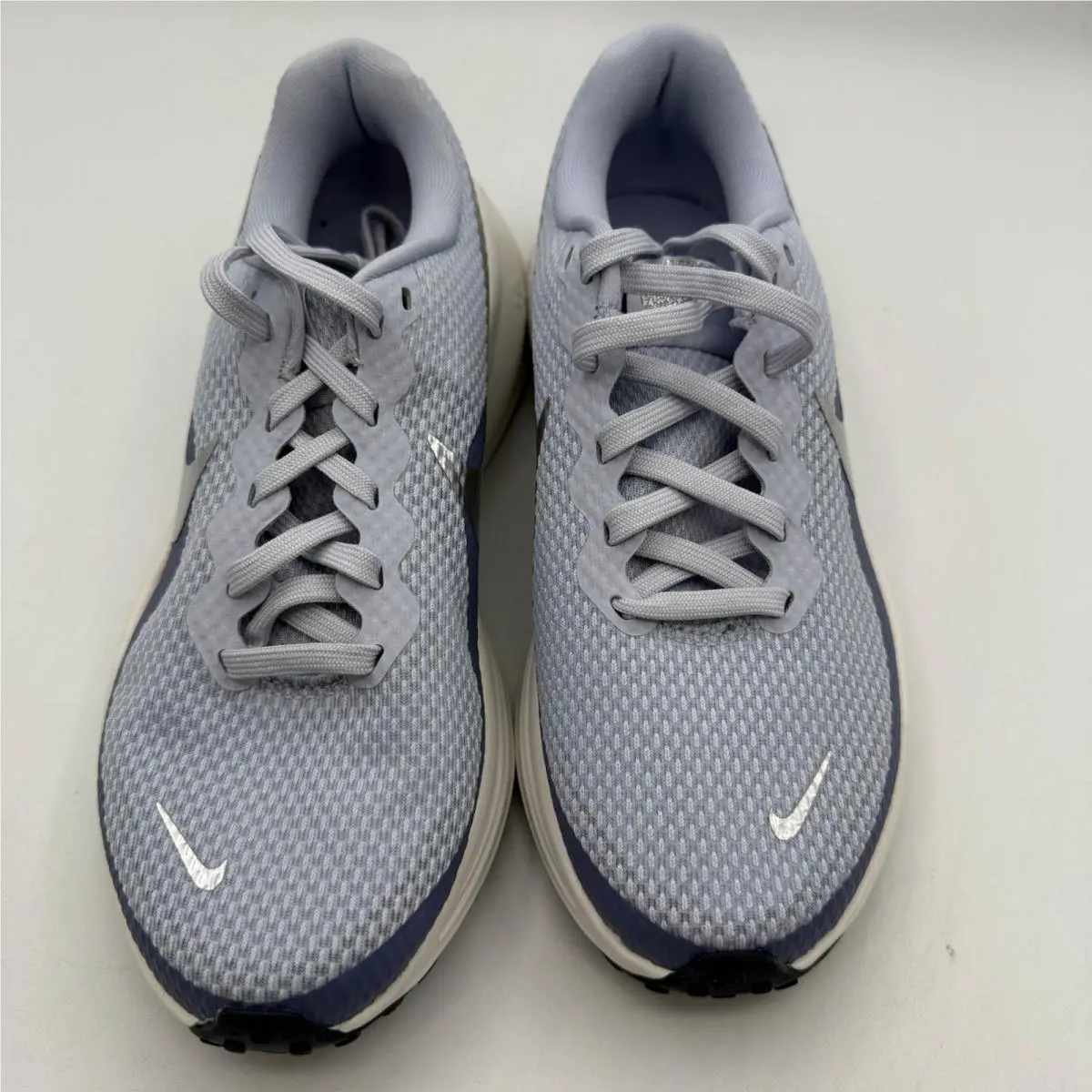 Nike shoes - Nike Revolution 8 - Revolution - Gray 1